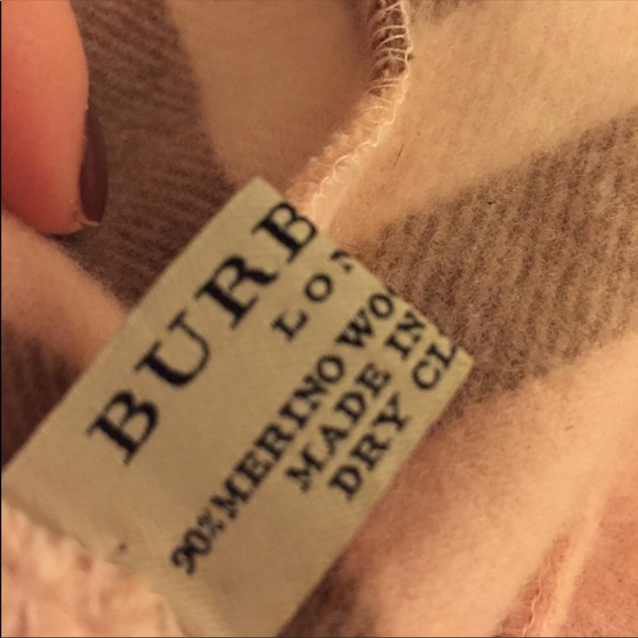 Burberry Pink Poncho - Picture 3 of 7